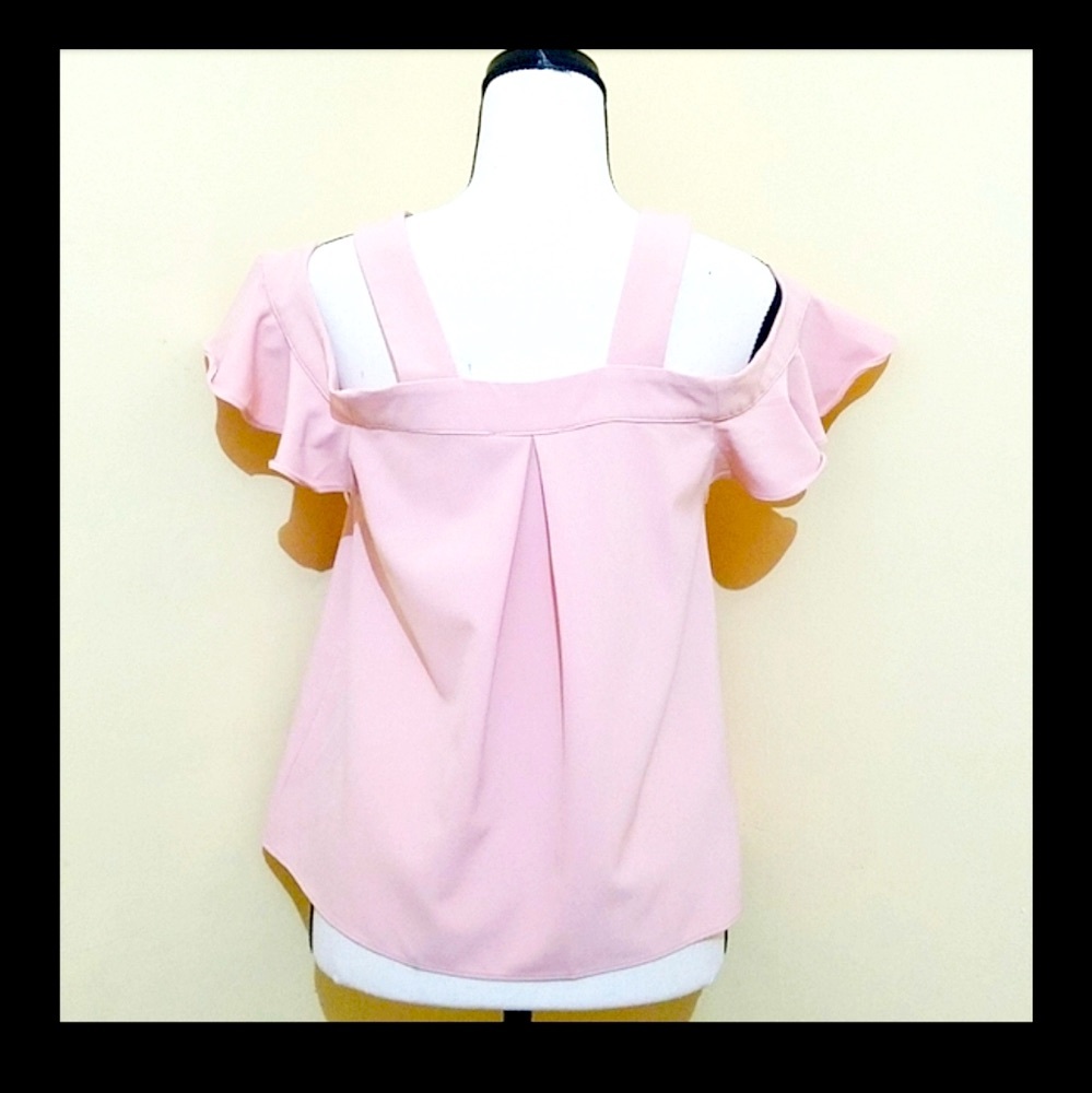 Forever 21 Cold Shoulder Flared Top Size S - Picture 7 of 11